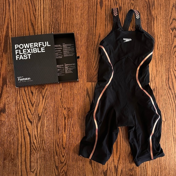 Speedo Fastskin LZR Pure Intent Closed Back Kneeskin Swim Tech Suit - Picture 1 of 7